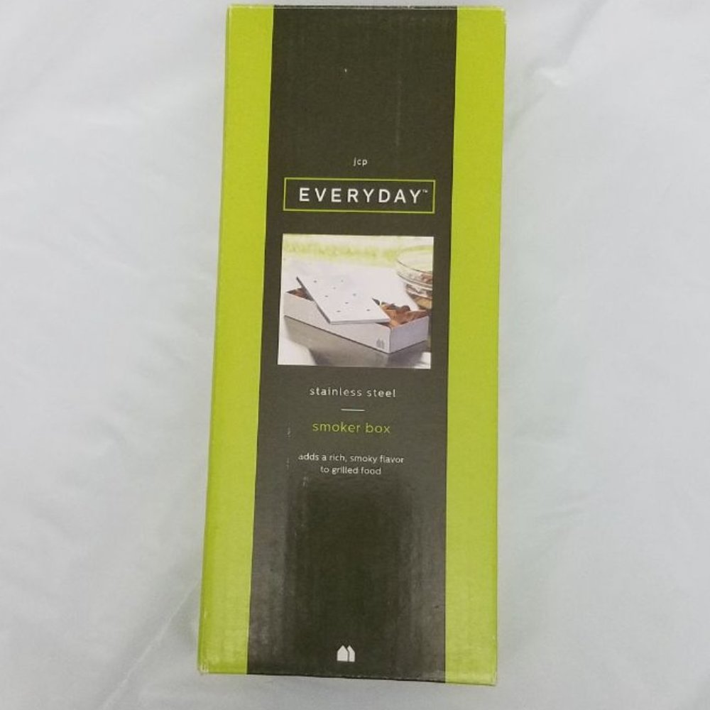 NIB Everyday Stainless Steel Smoker Box